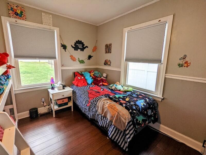 403 Lester Street, photo 25 of 38