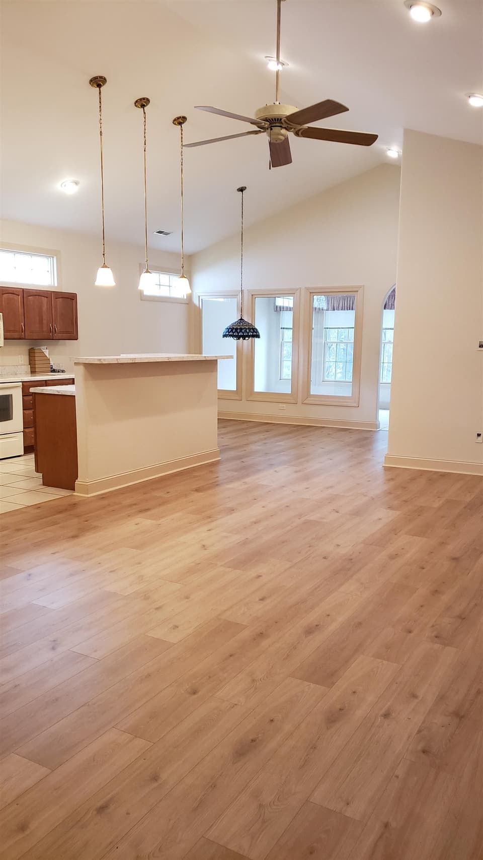 210 Windsong Drive, photo 6 of 10