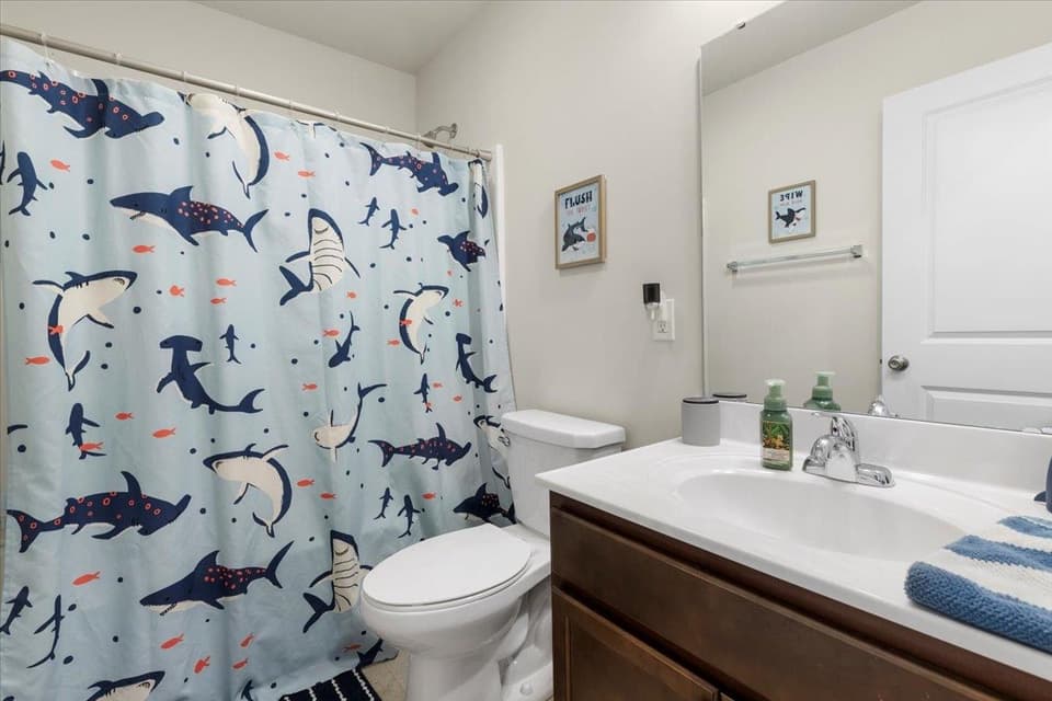 990 Holland Loop NW, photo 34 of 40