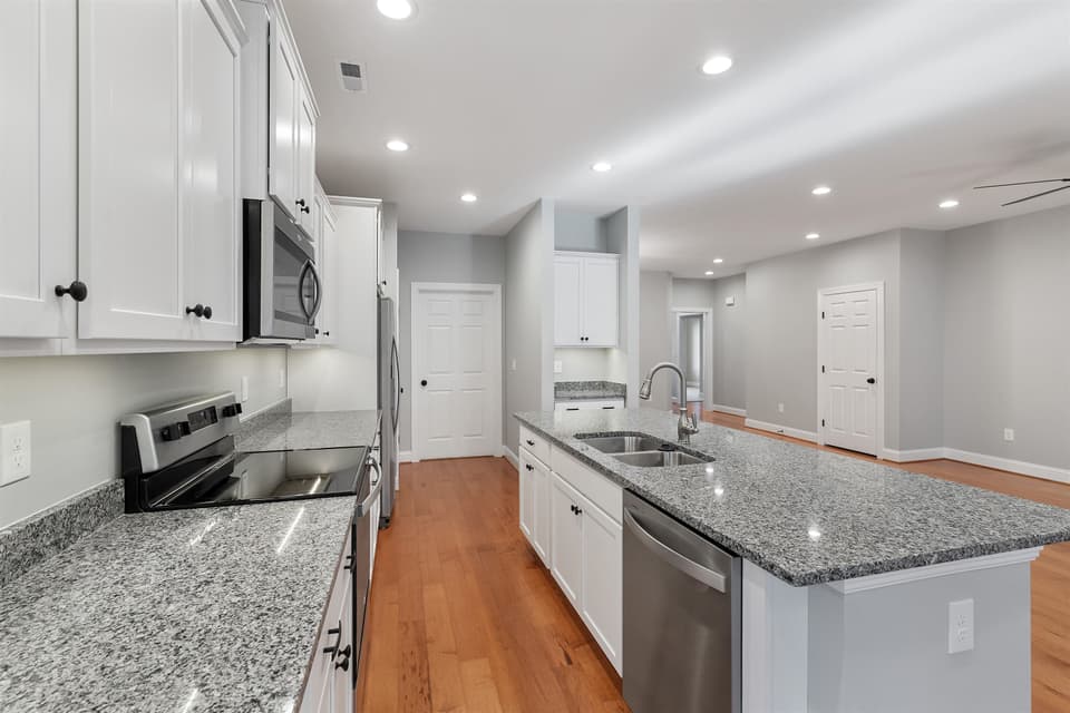 155 Vinnie Avenue NW, photo 6 of 12