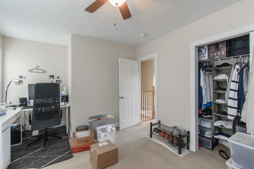 1015 Oak Tree Boulevard, photo 18 of 29