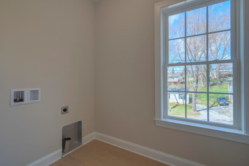 495 School Lane, photo 19 of 40