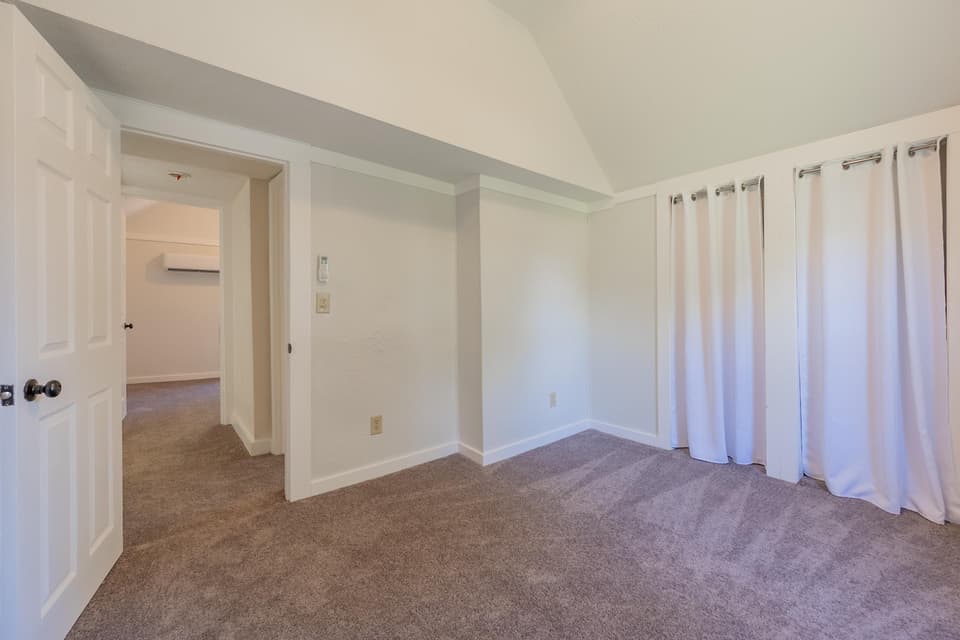 770 Montgomery Street, photo 37 of 40