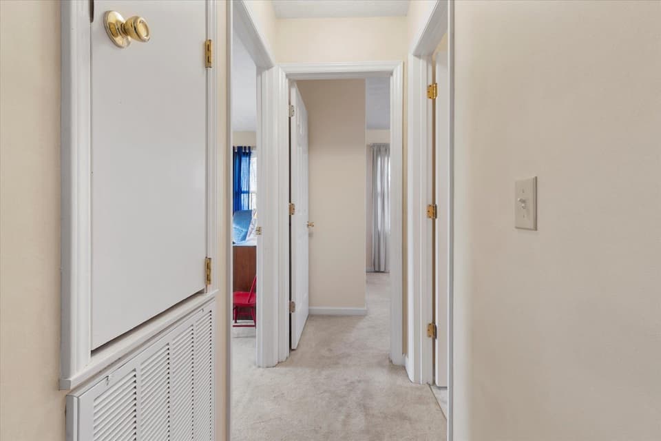 10 Belmont Drive, photo 22 of 40