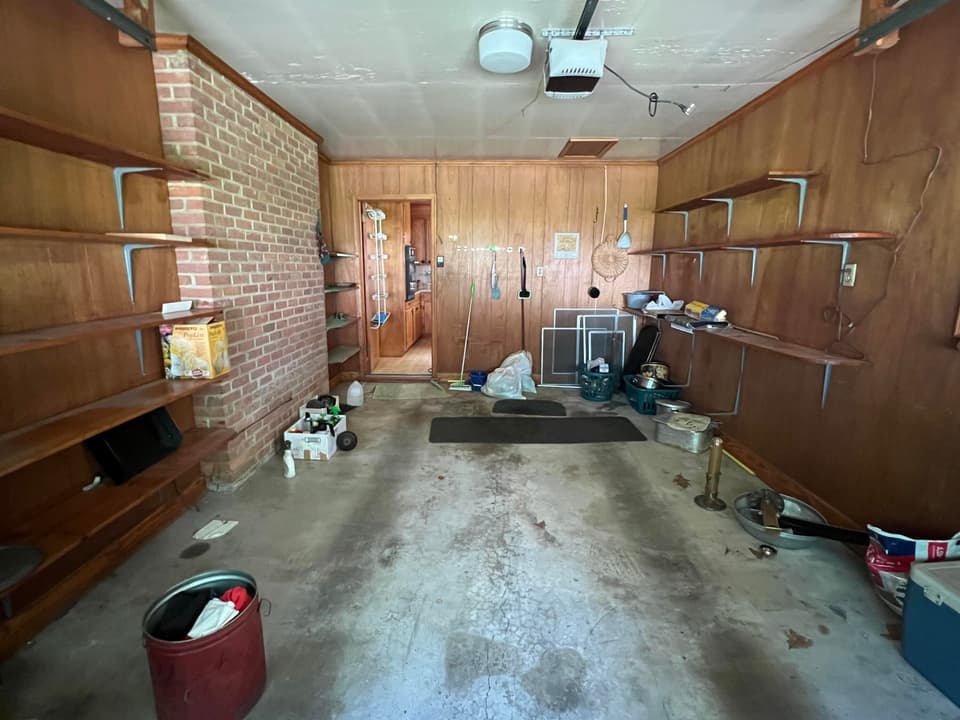410 Dogwood Ln, photo 13 of 20
