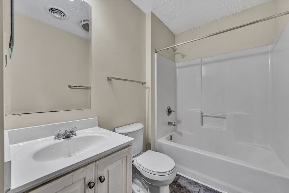 1400 Rigby Street NE, photo 16 of 23