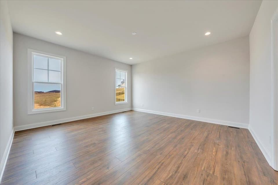 1135 Round Meadow Drive, photo 31 of 40