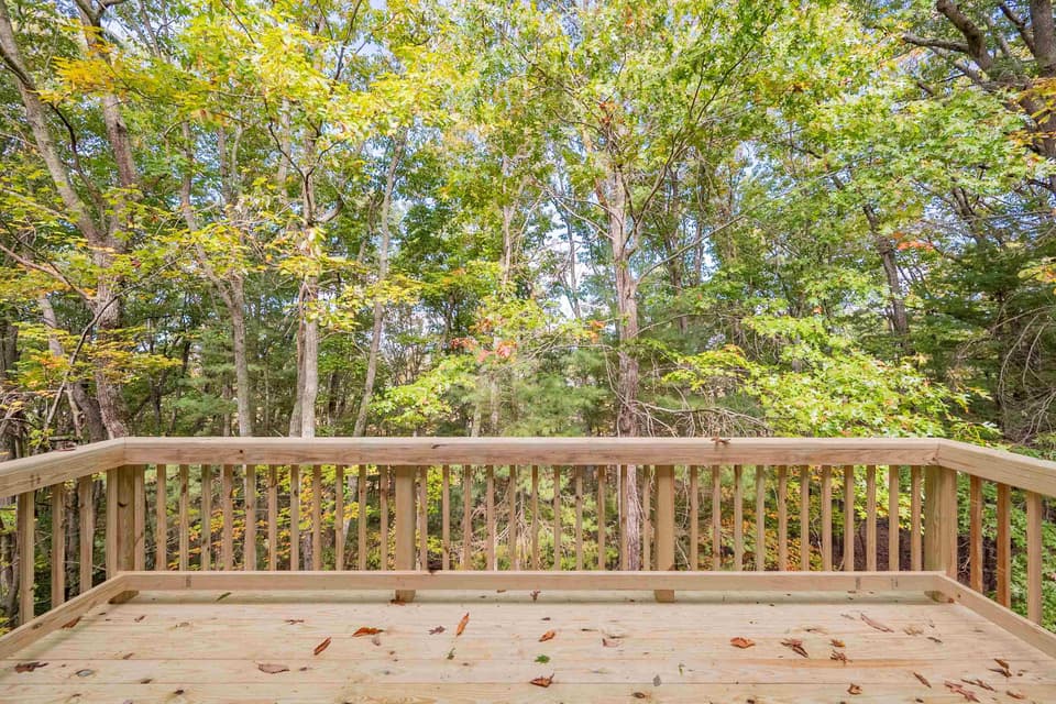 2075 Lubna Drive, photo 24 of 40