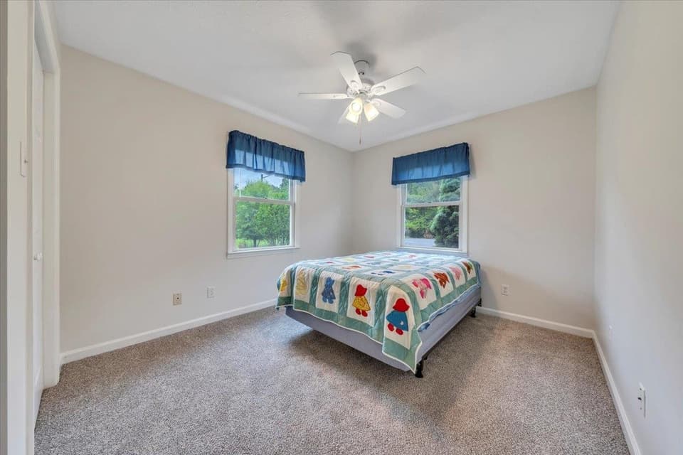 430 Virginian Drive, photo 25 of 36