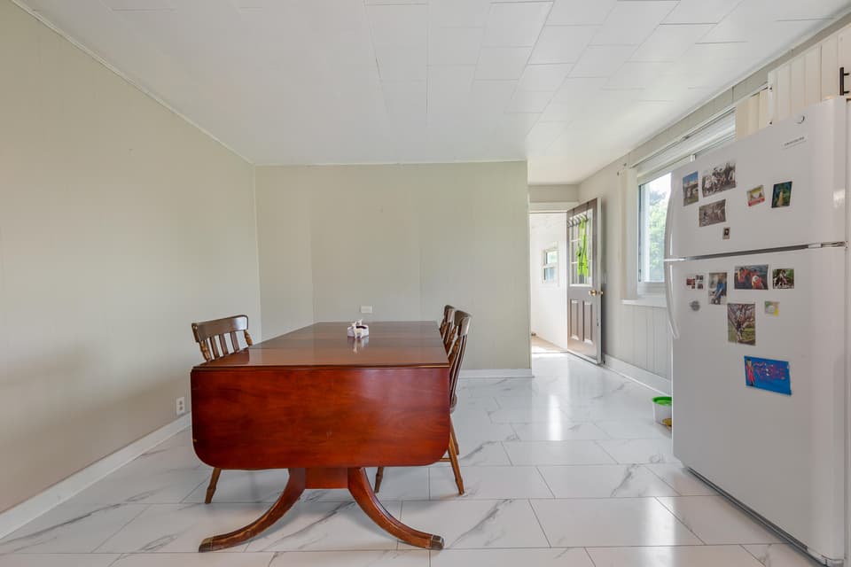 285 Dunlap Drive NE, photo 14 of 34