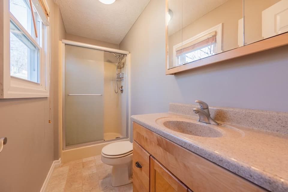 640 Lyle Lane, photo 35 of 40