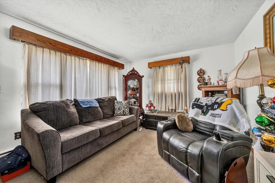 1150 Peppers Ferry Rd NW, photo 3 of 13