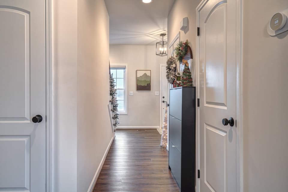 165 Bishops Gate Road, photo 20 of 40