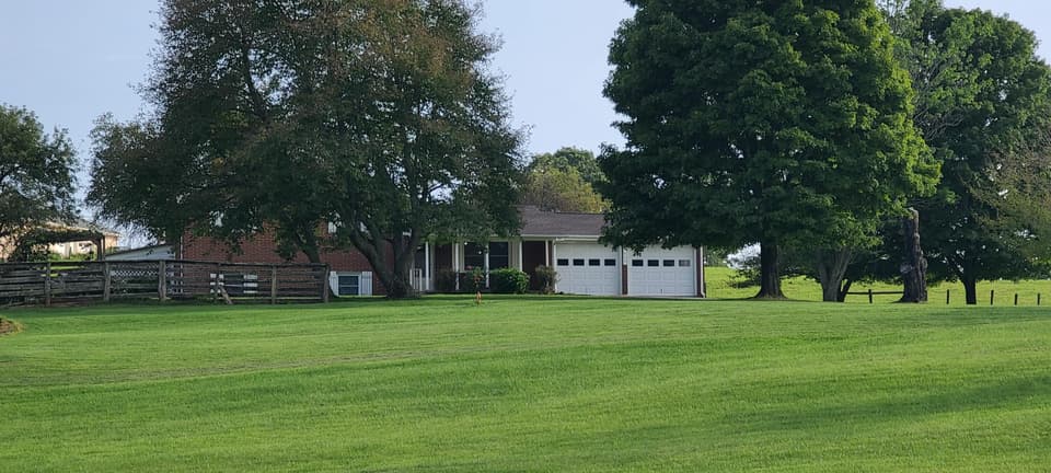 1699 Harman Dr, photo 11 of 39