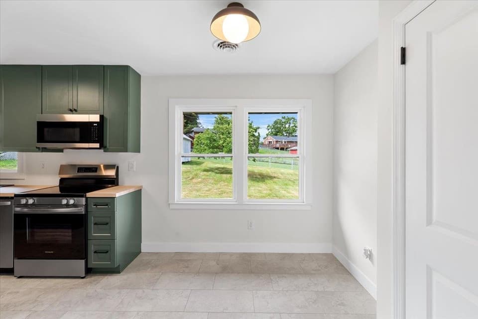 950 McHenry Avenue, photo 14 of 40
