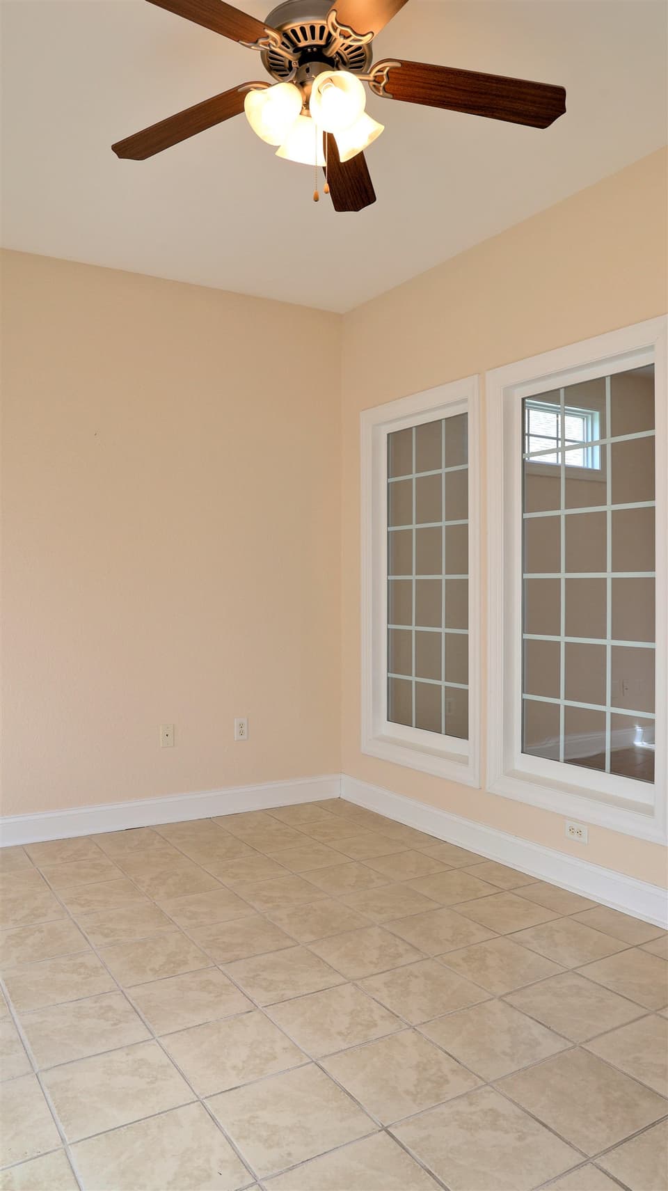 225 Windsong Lane, photo 21 of 40