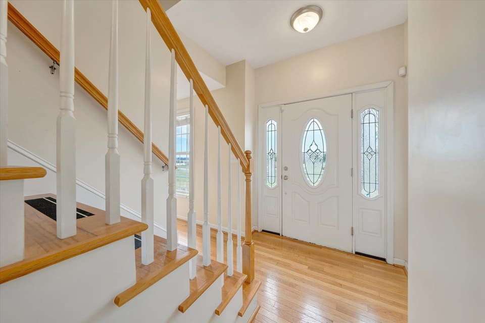 2065 Lake Vista Drive, photo 7 of 40