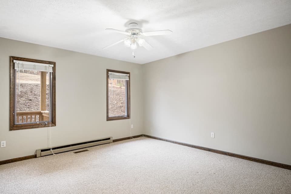 395 Arrowhead Trail, photo 19 of 40