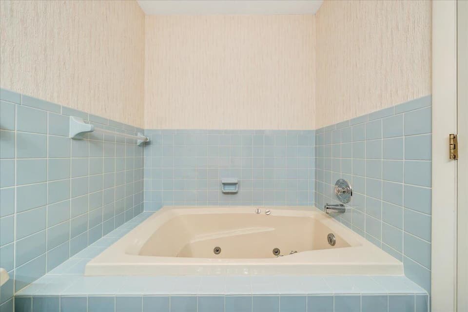 90 Patricia Lane NE, photo 25 of 38