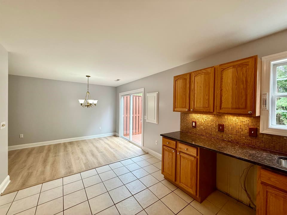575 Oak Tree Boulevard, photo 5 of 15
