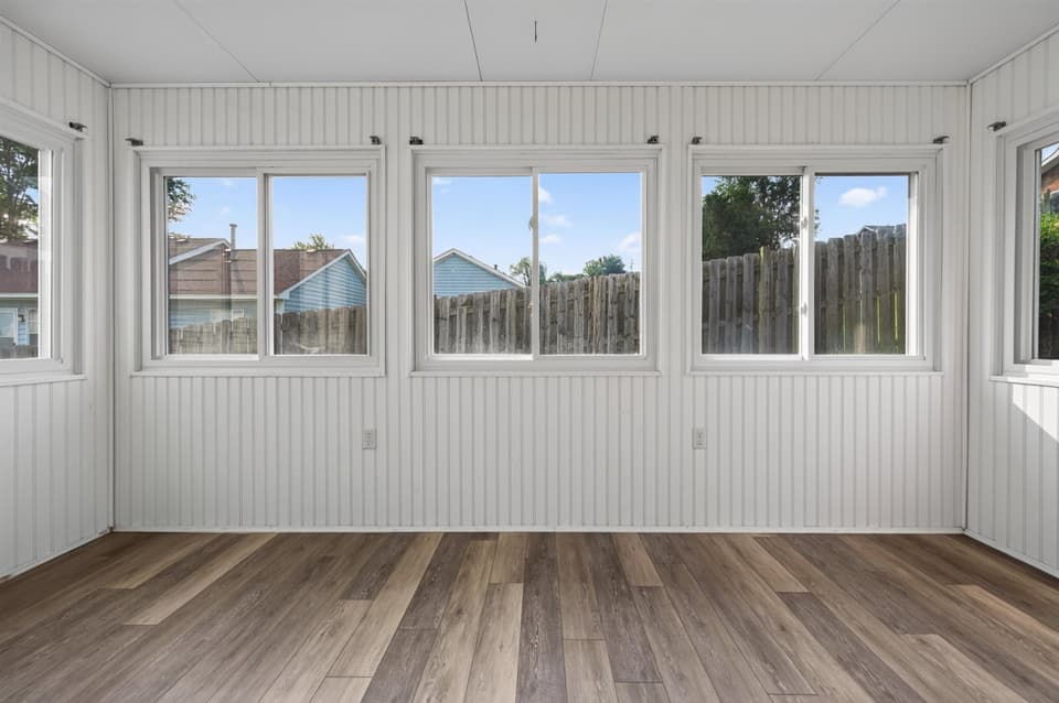 220 Darci Drive SE, photo 20 of 40