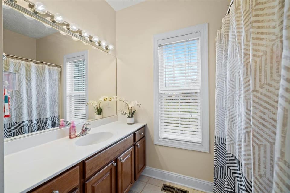 705 Oak Tree Boulevard NW, photo 21 of 31