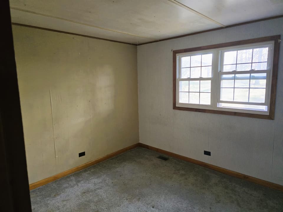 208 Easy Street, photo 23 of 39