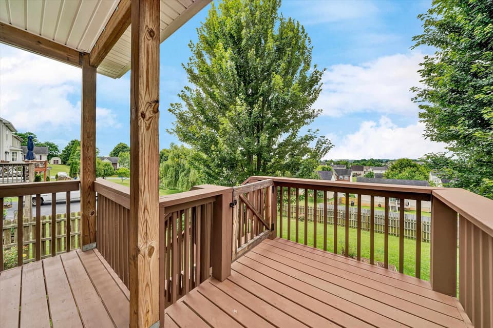 135 Wistaria Drive, photo 30 of 40