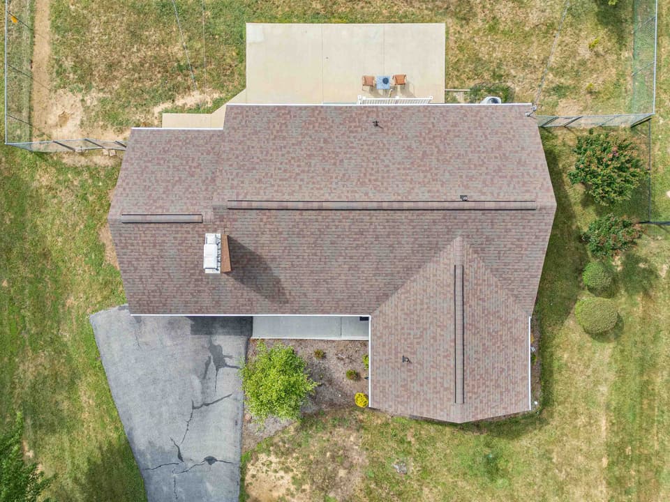 195 Ash Drive, photo 8 of 40