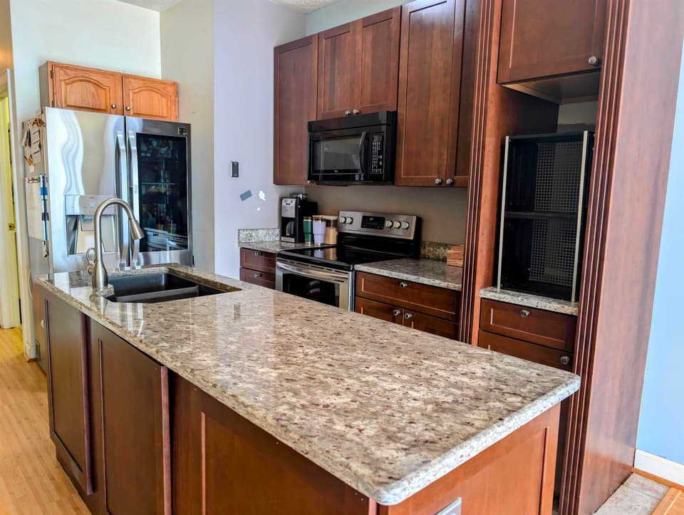 220 Gold Leaf Drive, photo 8 of 19