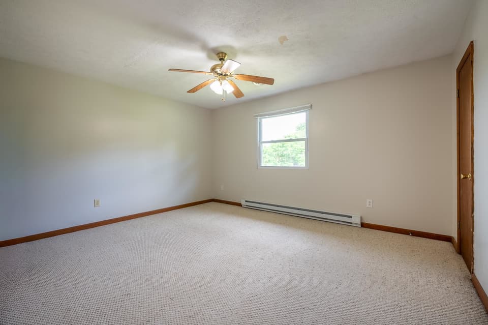 1115 Glen Court Unit B, photo 23 of 40