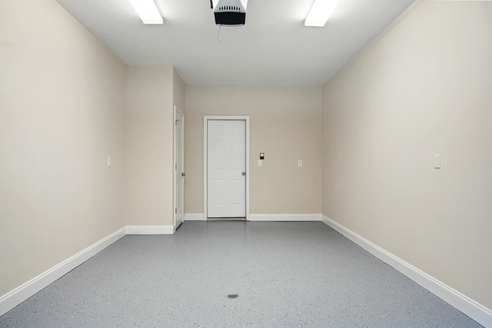 135 Phoenix Boulevard, photo 33 of 40