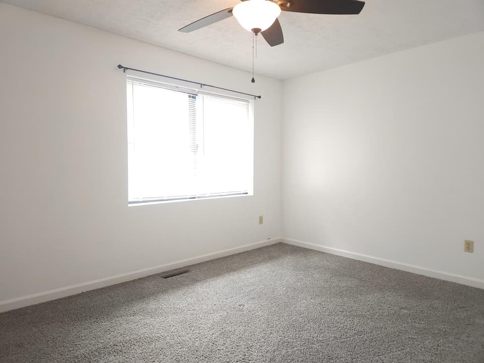 2594 Townhouse Street, photo 14 of 17