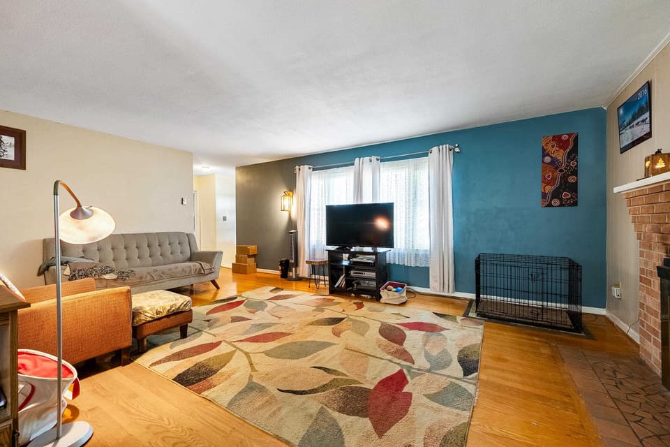 195 Ash Drive, photo 17 of 40