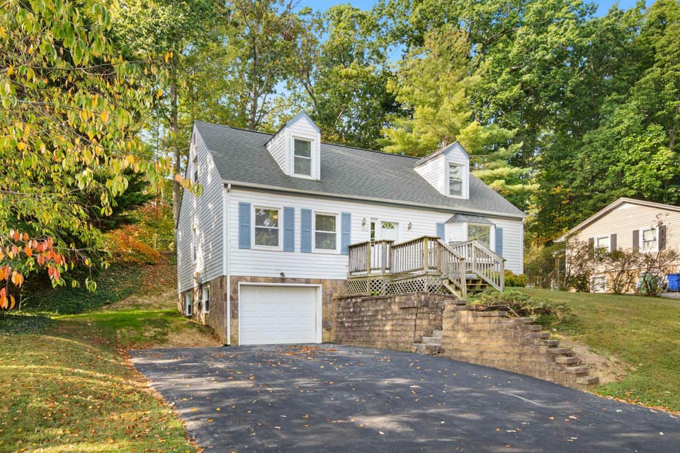 1305 Chestnut Drive, photo 40 of 40