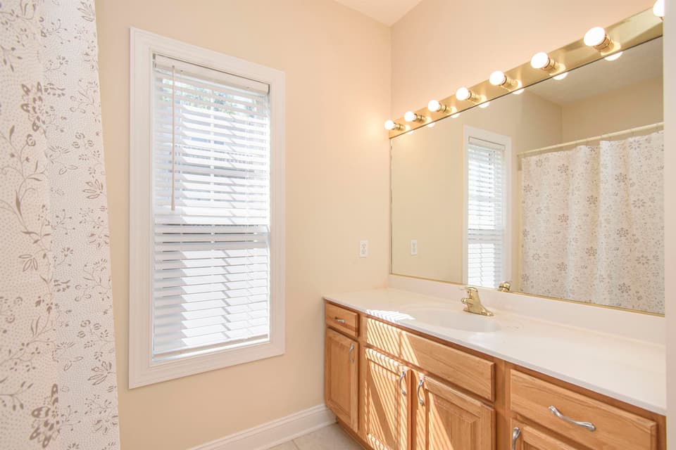 610 Oak Tree Boulevard, photo 29 of 37