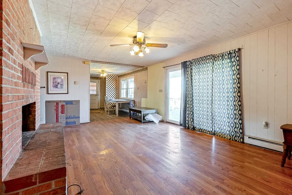 575 Stafford Drive, photo 26 of 40
