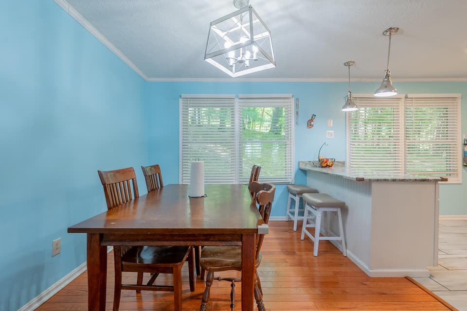 1265 Chestnut Drive, photo 26 of 40