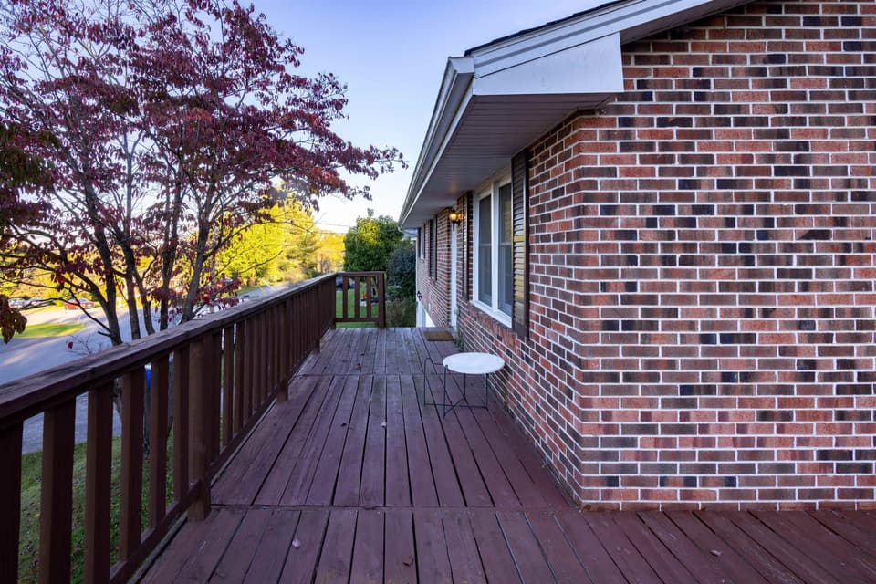 925 Collins Street, photo 37 of 37