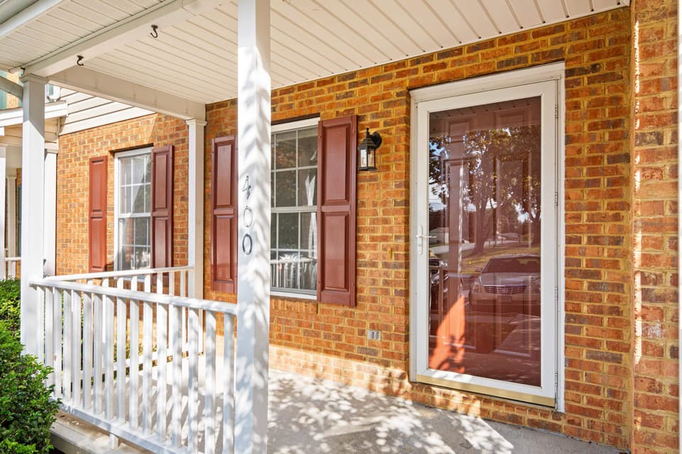 400 Wimmer Street, photo 32 of 33