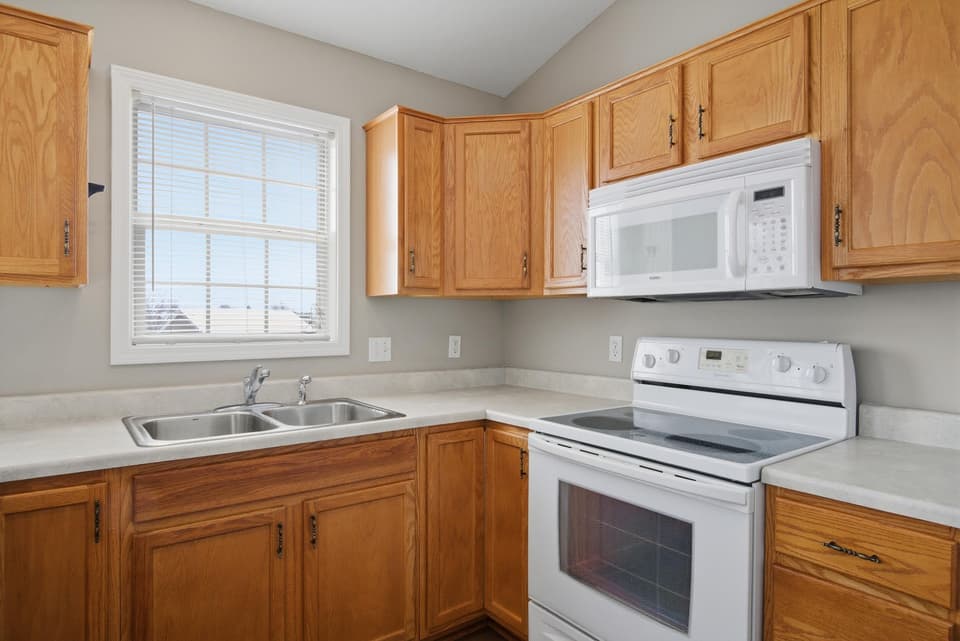 125 Aster Lane, photo 16 of 40