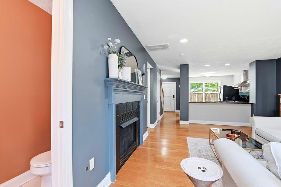 130 Blue Leaf Drive, photo 13 of 32