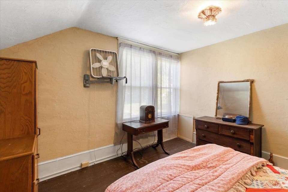 510 Ellett Road NE, photo 13 of 40