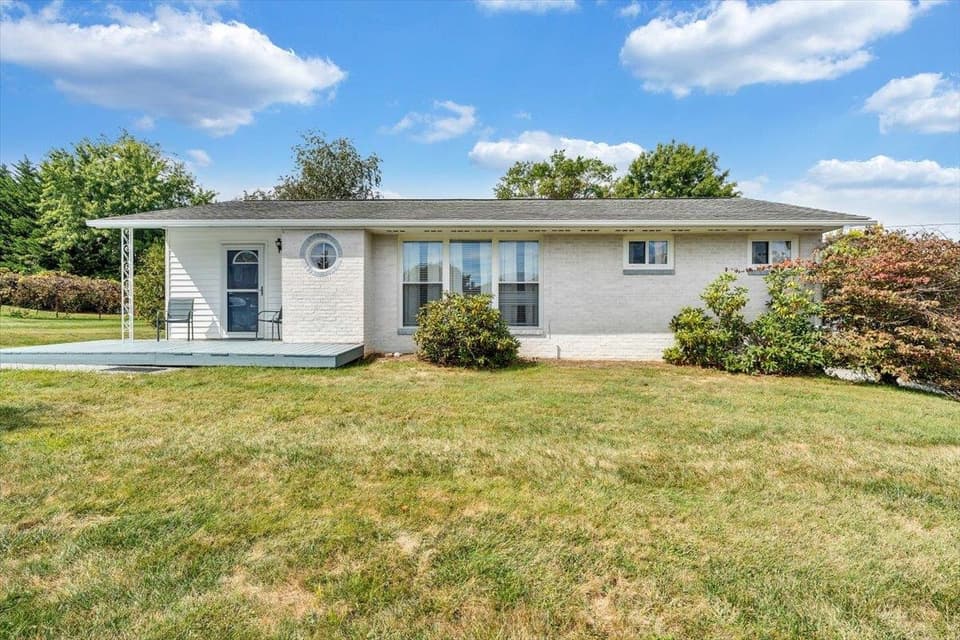 625 Mountainview Drive SW, Christiansburg, VA