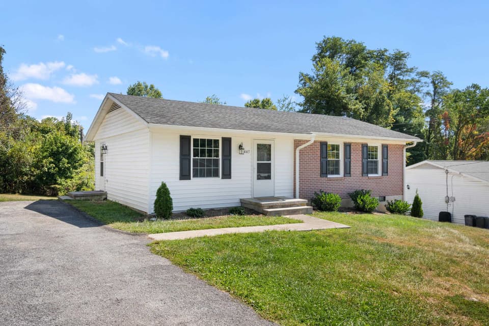 445 Rainbow Street, photo 31 of 31