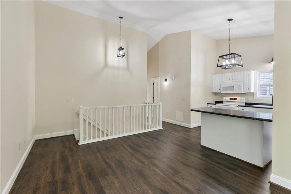 1215 Orange Leaf Court, photo 17 of 40