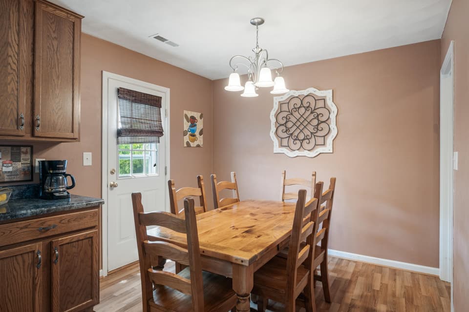 155 Charleston Lane, photo 12 of 38