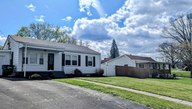 403 Lester Street, photo 38 of 38