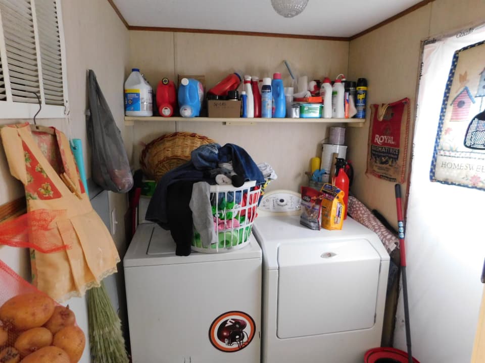 104 Chapel Street, photo 6 of 12