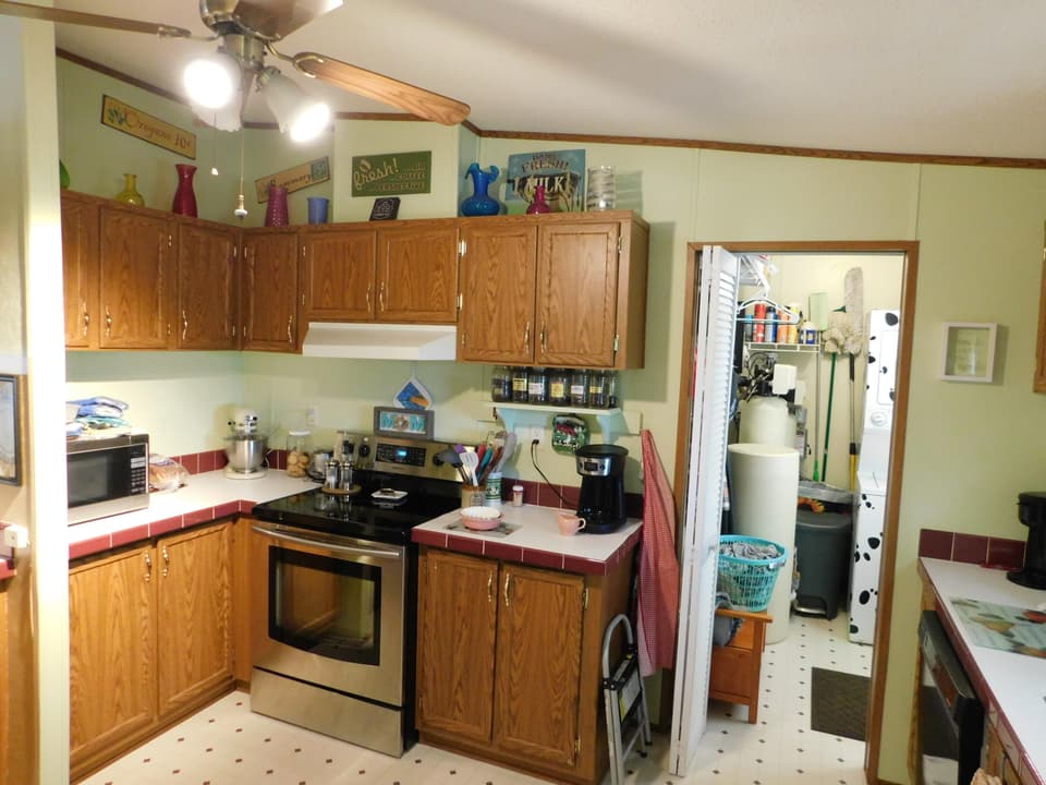 2853 Spaulding Road, photo 8 of 26